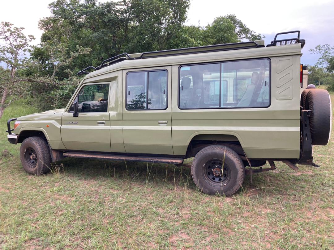 4×4 Safari Landcruiser Rental Kampala