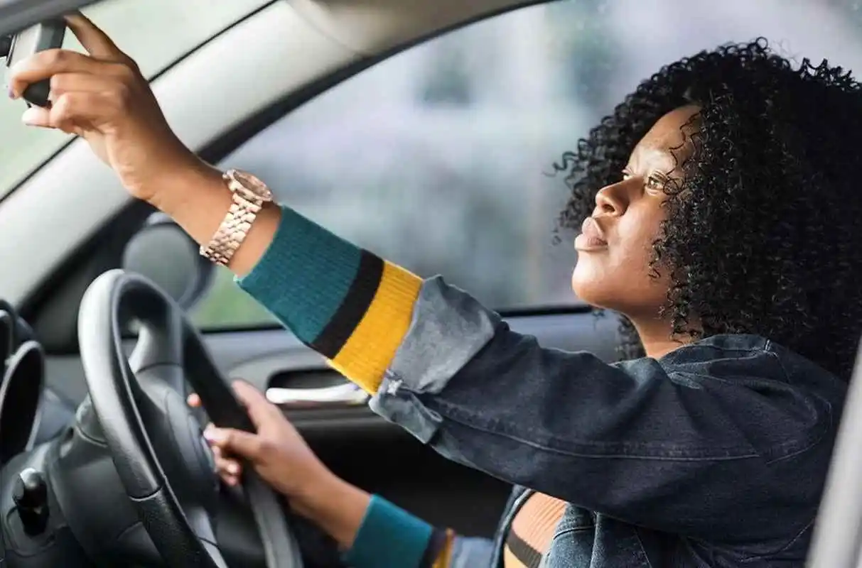 A Guide to Hiring a driver in Uganda
