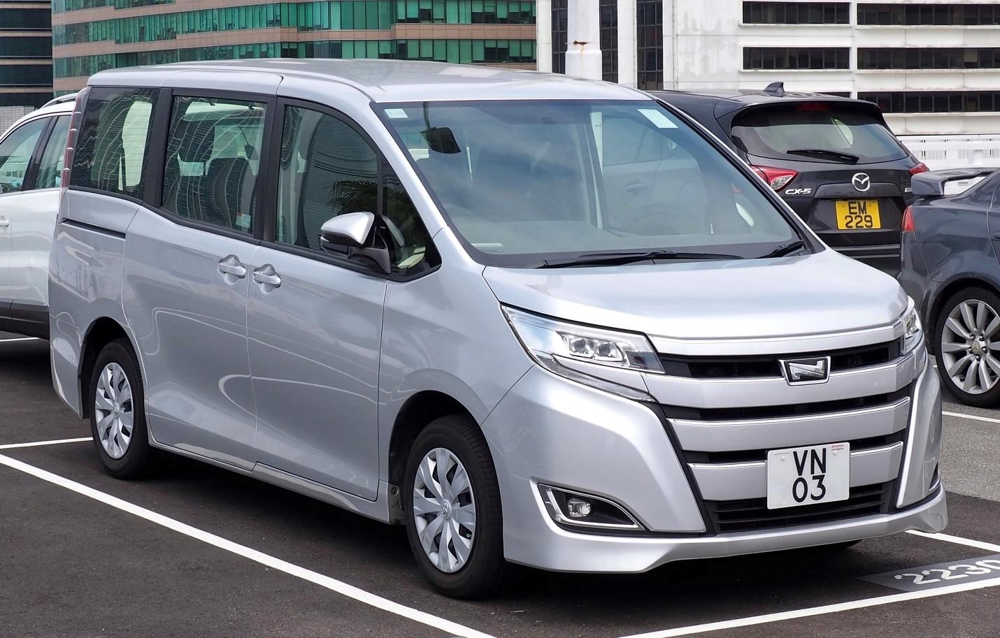 Family Car Rental with driver Uganda